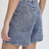 Aveny Short