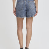 Aveny Short