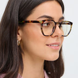Amalia Glass