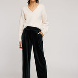 Sylvia Pant - Winter Green