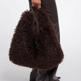Gusta Shoulder Bag